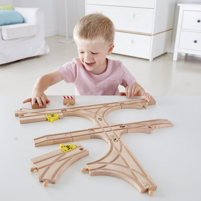 HAPE Элементы игрушечной железной дороги - Развилки рельс E3733_HP
