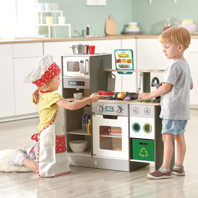 HAPE Детская деревянная кухня с аксессуарами "Делюкс Макси" E3178_HP